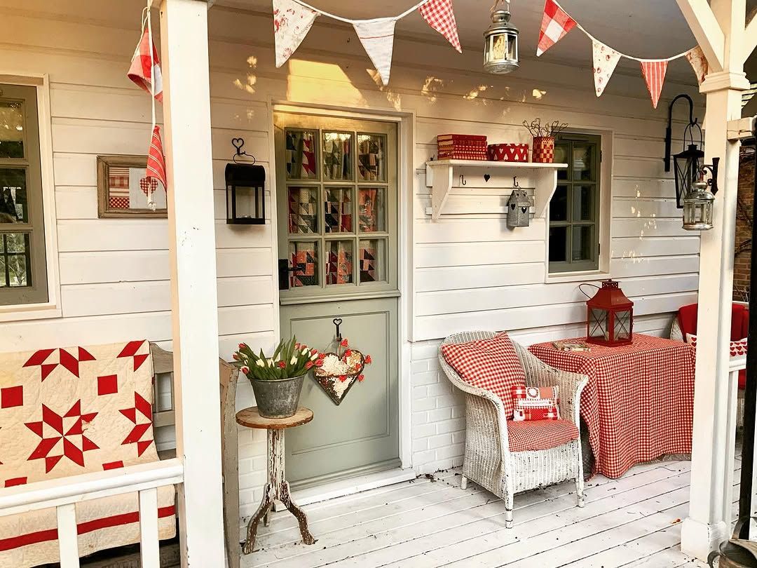 29 Cozy Front Porch Decoration Ideas for 2026 That Make the Entrance Look Designer-Made