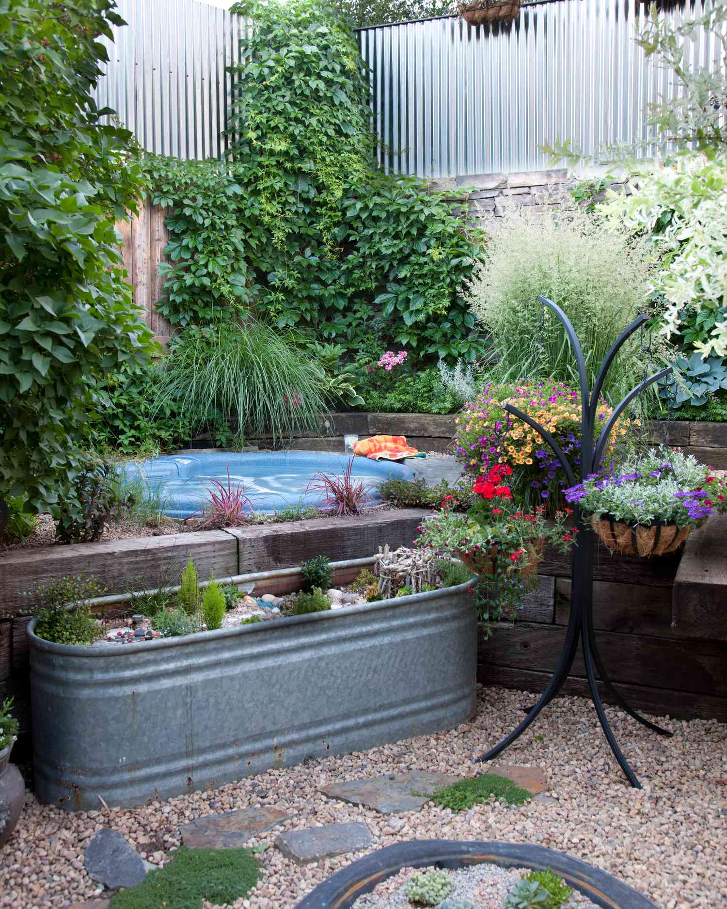 30 Hot Tub Deck Ideas Perfect for Outdoor Entertaining