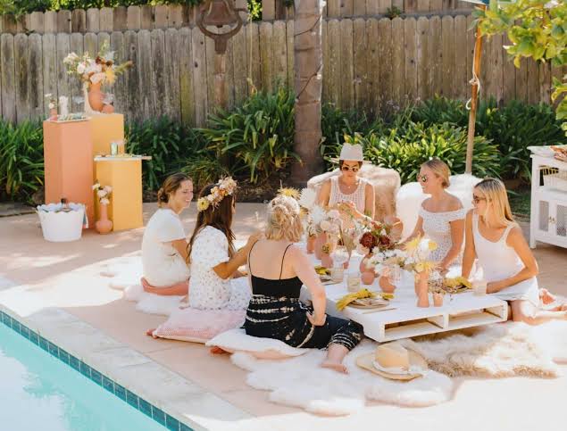4 TikTok-Inspired Summer Party Themes You'll Love - Peerspace