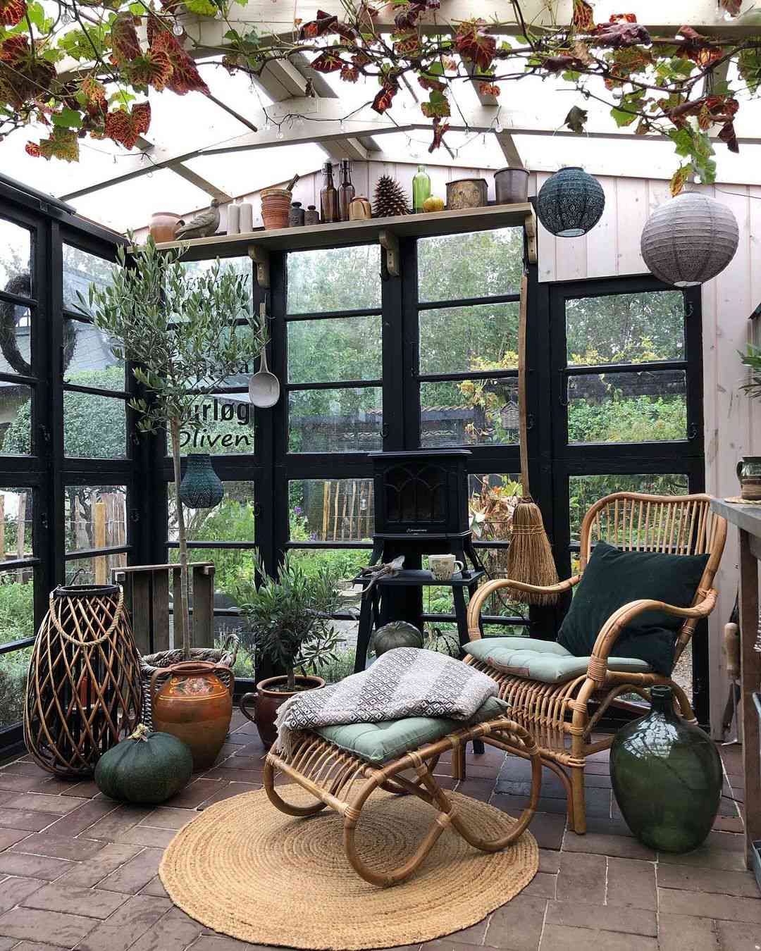 40 Greenhouse Ideas to Help Your Plants Thrive