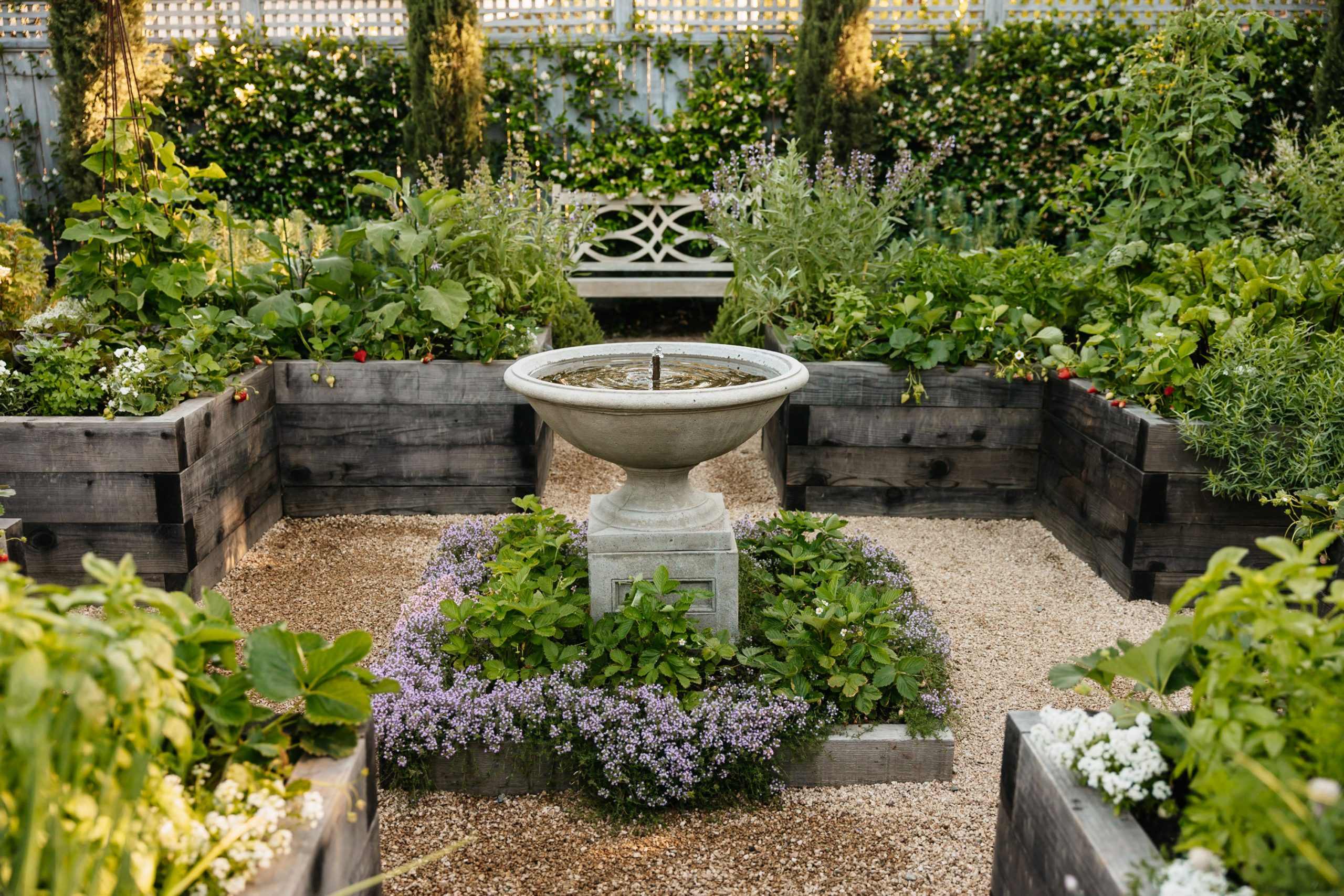 5 Raised Bed Gardening Tips You Should Know Before You Start – Sunset Magazine