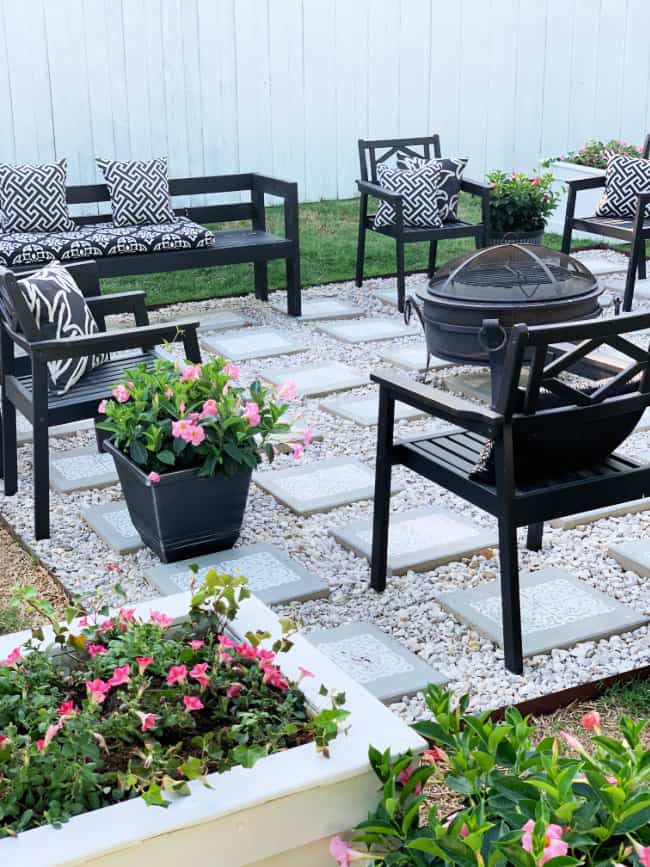 51 Small Patio Ideas to Make Your Yard Feel Bigger