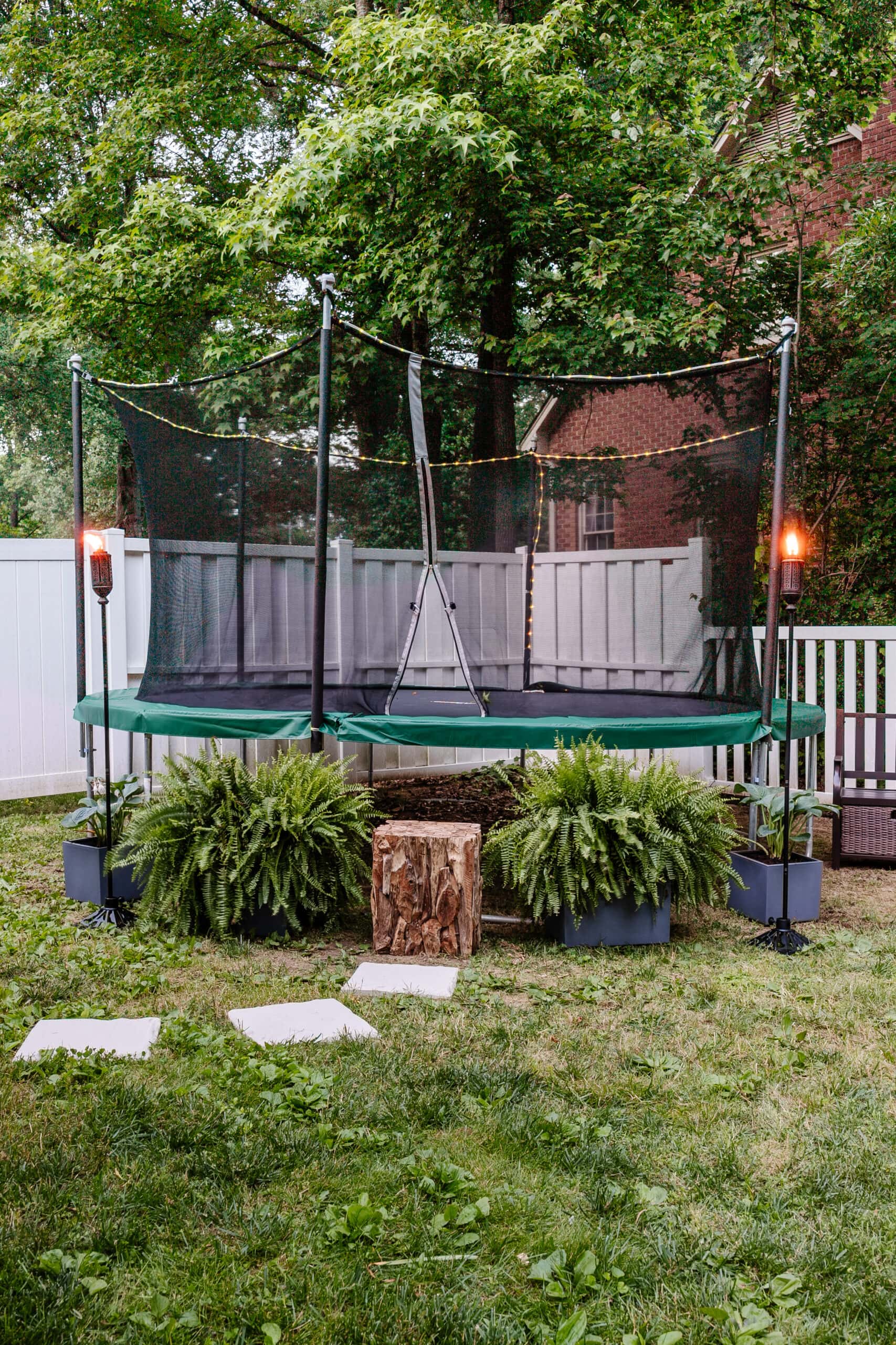 8 Side Yard Play Area Ideas and Trampoline Decor - Bless'er House