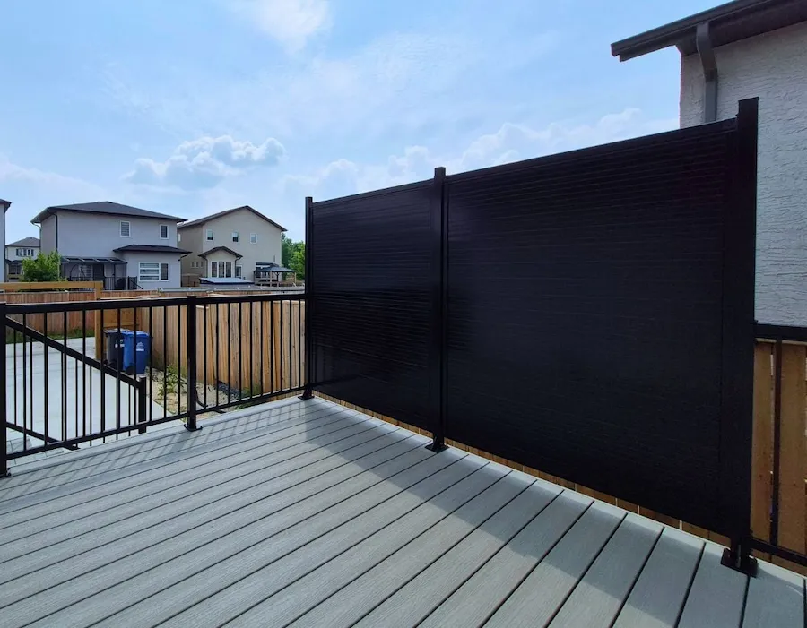 Aluminum Deck Privacy Wall Toronto | Modern Outdoor Privacy