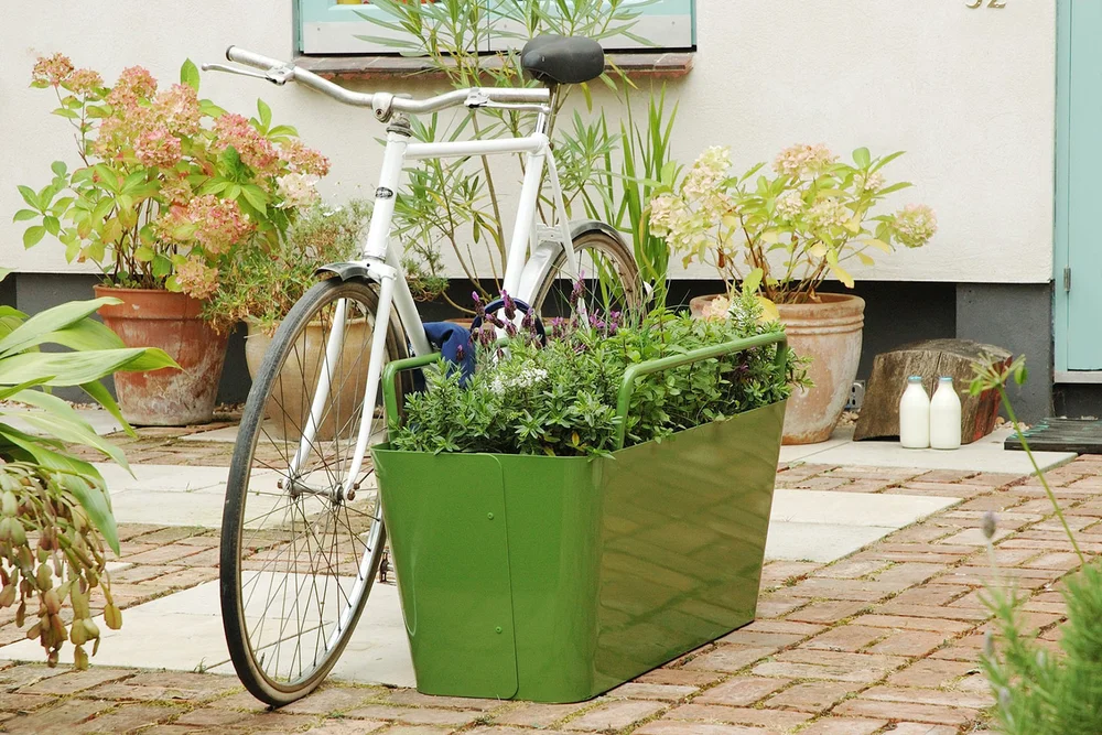 Bicycle Plant Stand Bike Stand For Garden Bike Planter In Vintage White, Garden Plant Feature 63cm