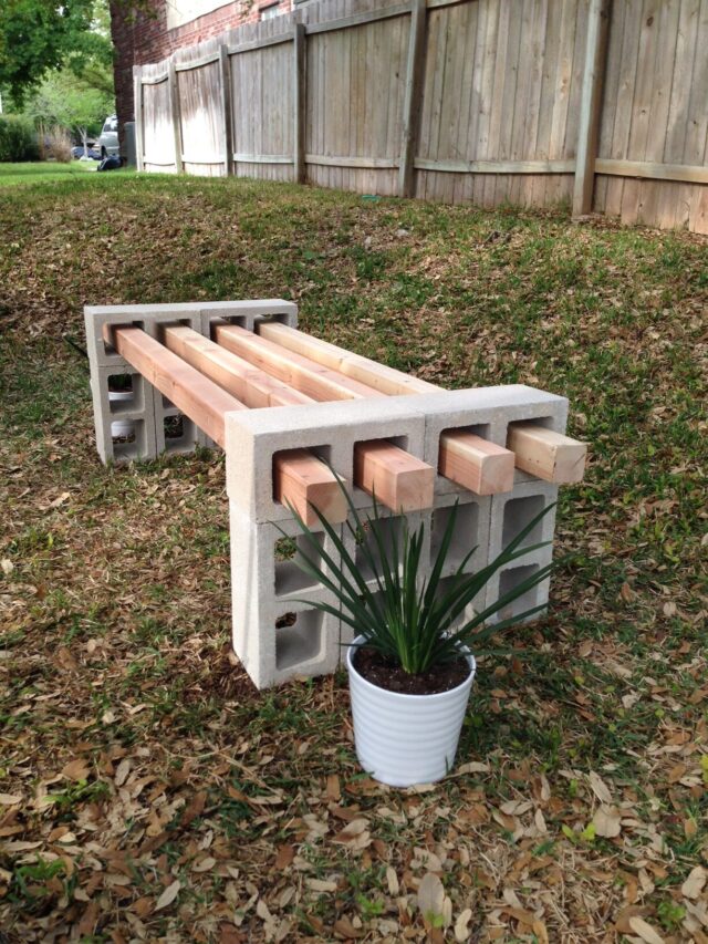 BUILD YOUR OWN DIY CINDER BLOCK BENCH FOR A UNIQUE SEATING SOLUTION - Fab Everyday
