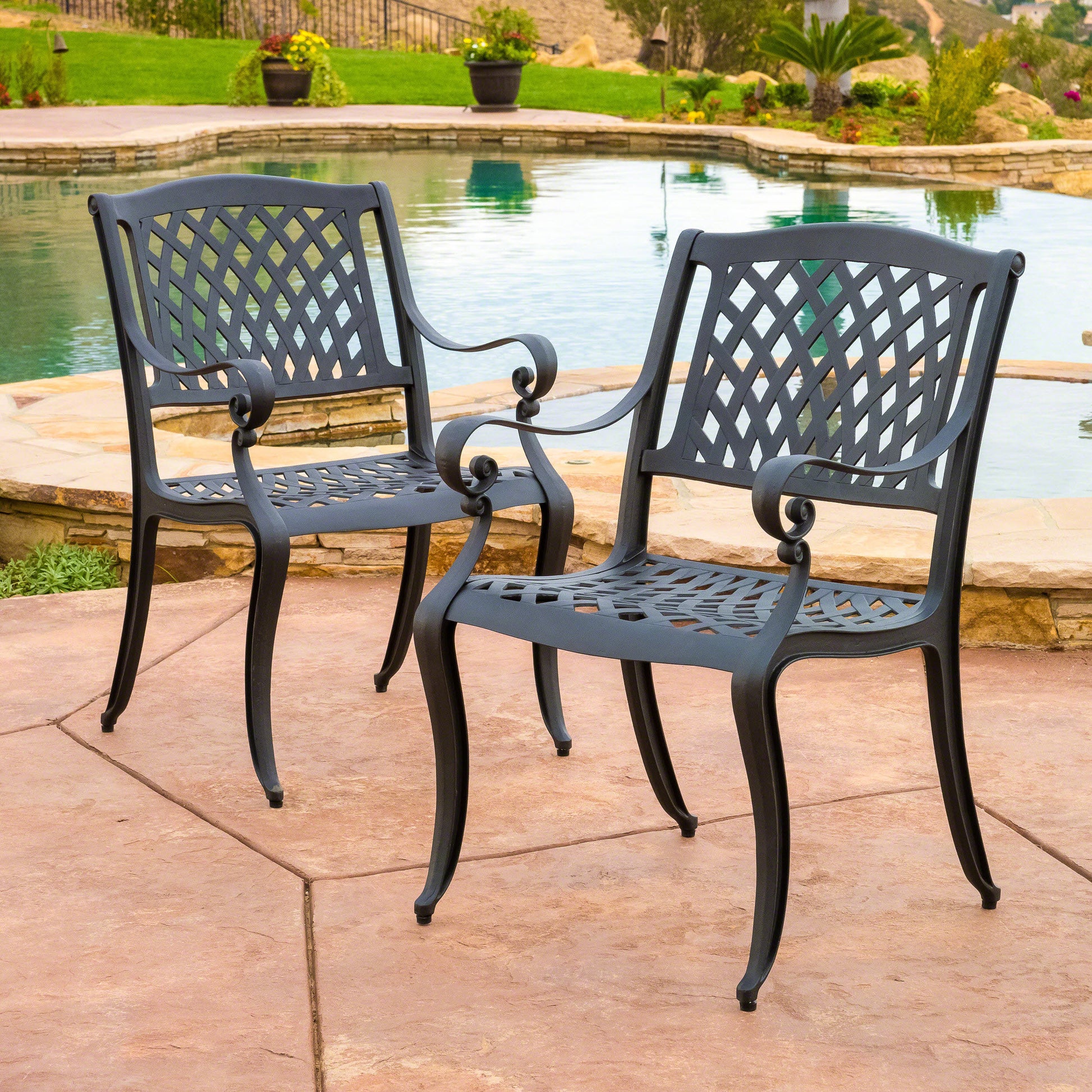 Cast Aluminum Wide Patio Chairs 2pk Outdoor Cast Aluminum Extra Wide Dining Chairs With Armrests