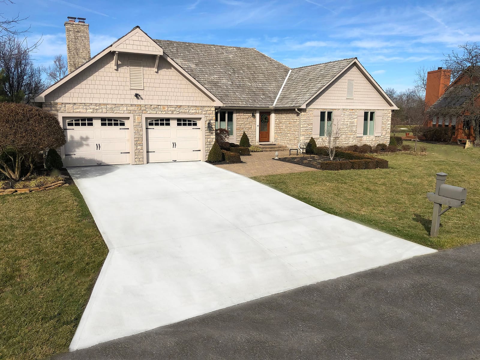 Concrete Driveway Contractor Mobile, AL | Installation & Replacement