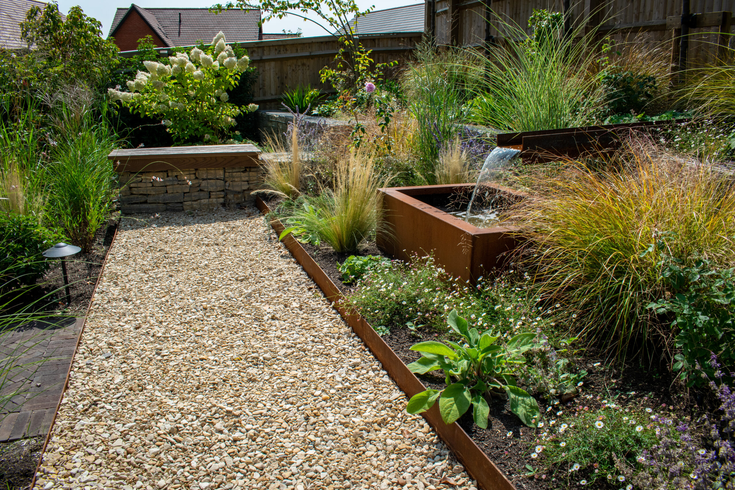 Create a gravel garden - The Big Plant Nursery
