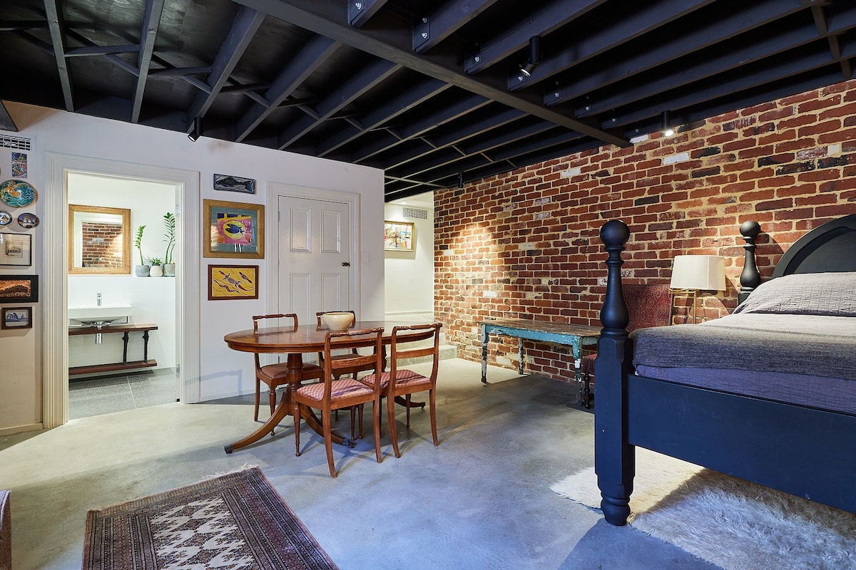 Designer Basement Stay in Iconic Fairview Subiaco - Guest suites for Rent in Subiaco, Western Australia, Australia - Airbnb