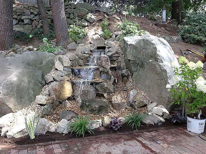 earth stone and water - Your landscape specialists. Water Features