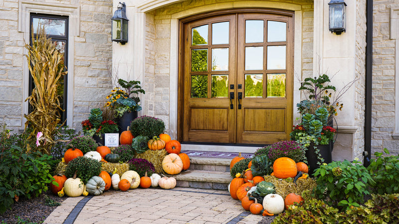 Fall Porch Display Gallery | Fall Into Pumpkins