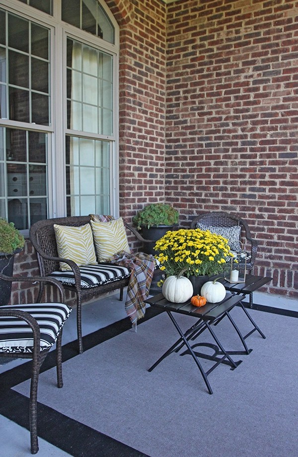 Front Porch Fall Decor – Less Than Perfect Life of Bliss
