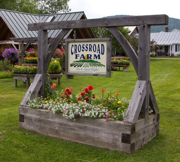 Gallery of Signs, Gates, and Garden Accents