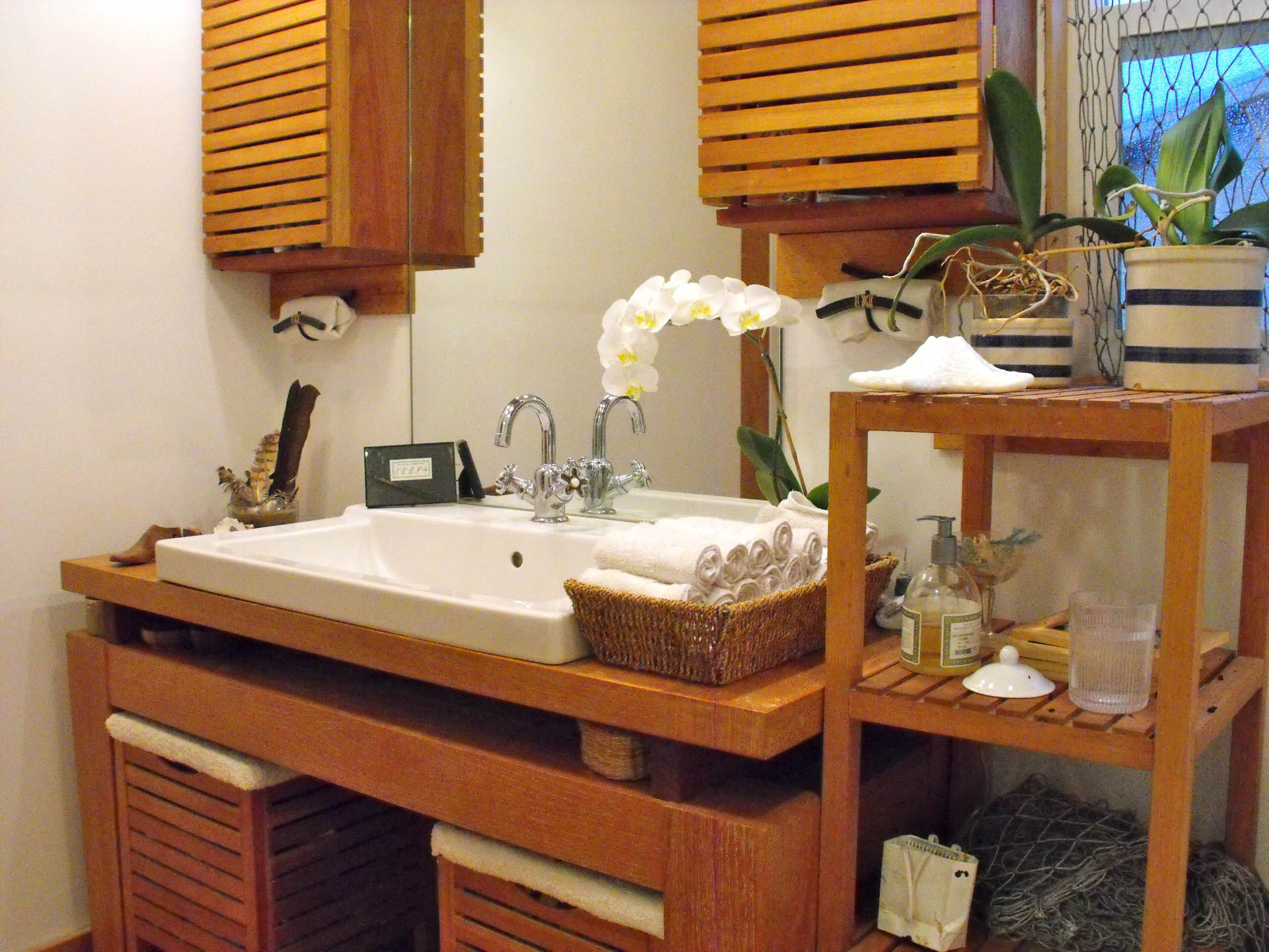 Hand Towels Bathroom Towel Storage Cabinet Rustic Bathroom Towel Rack Solid Wood Panel Rolled Towels Temu