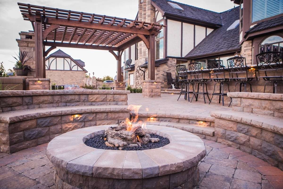 High-End Backyard Design Ideas & What You Can Expect To Spend