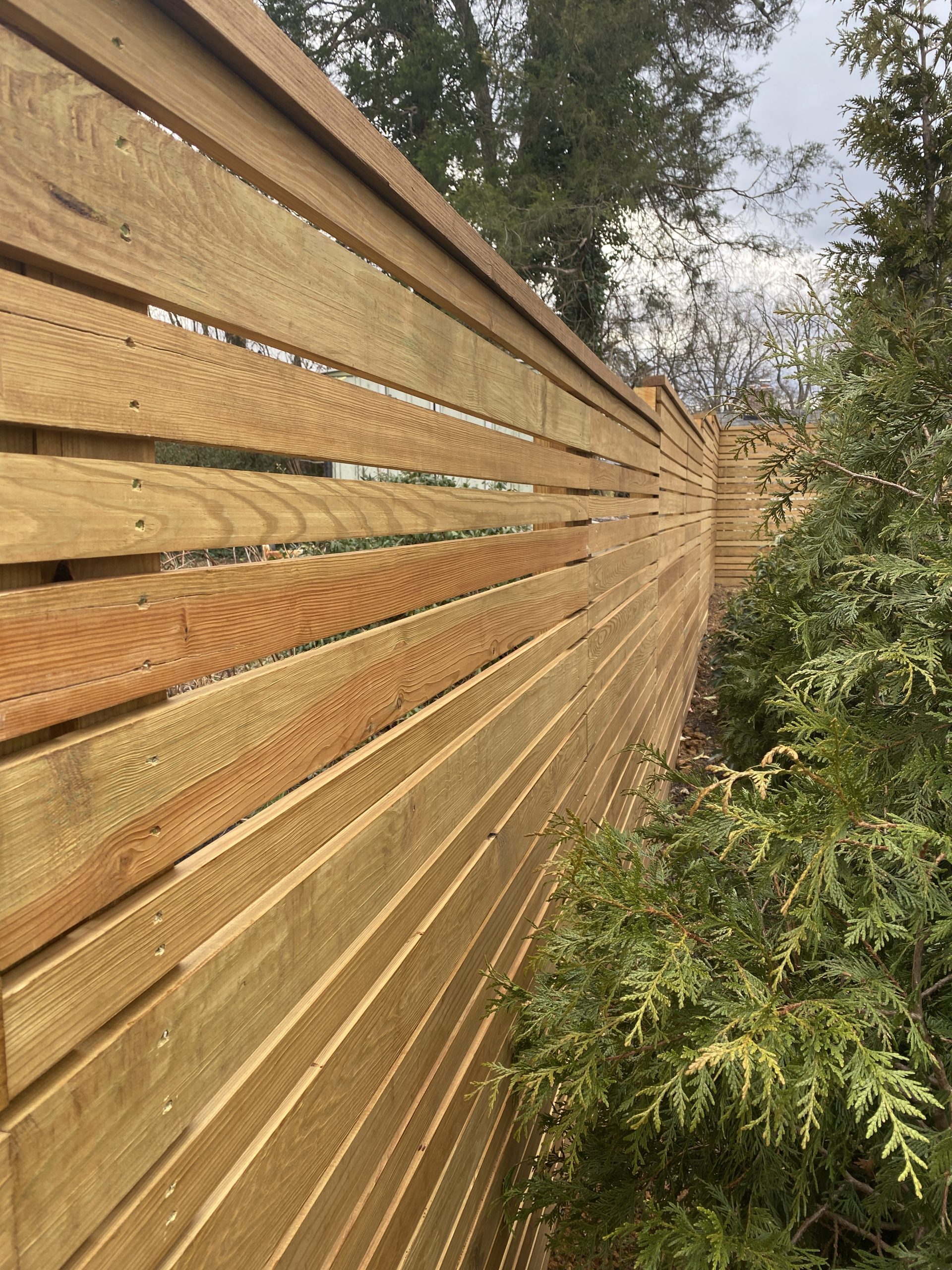 Horizontal Fence & Skirting Design with FineHouse Components