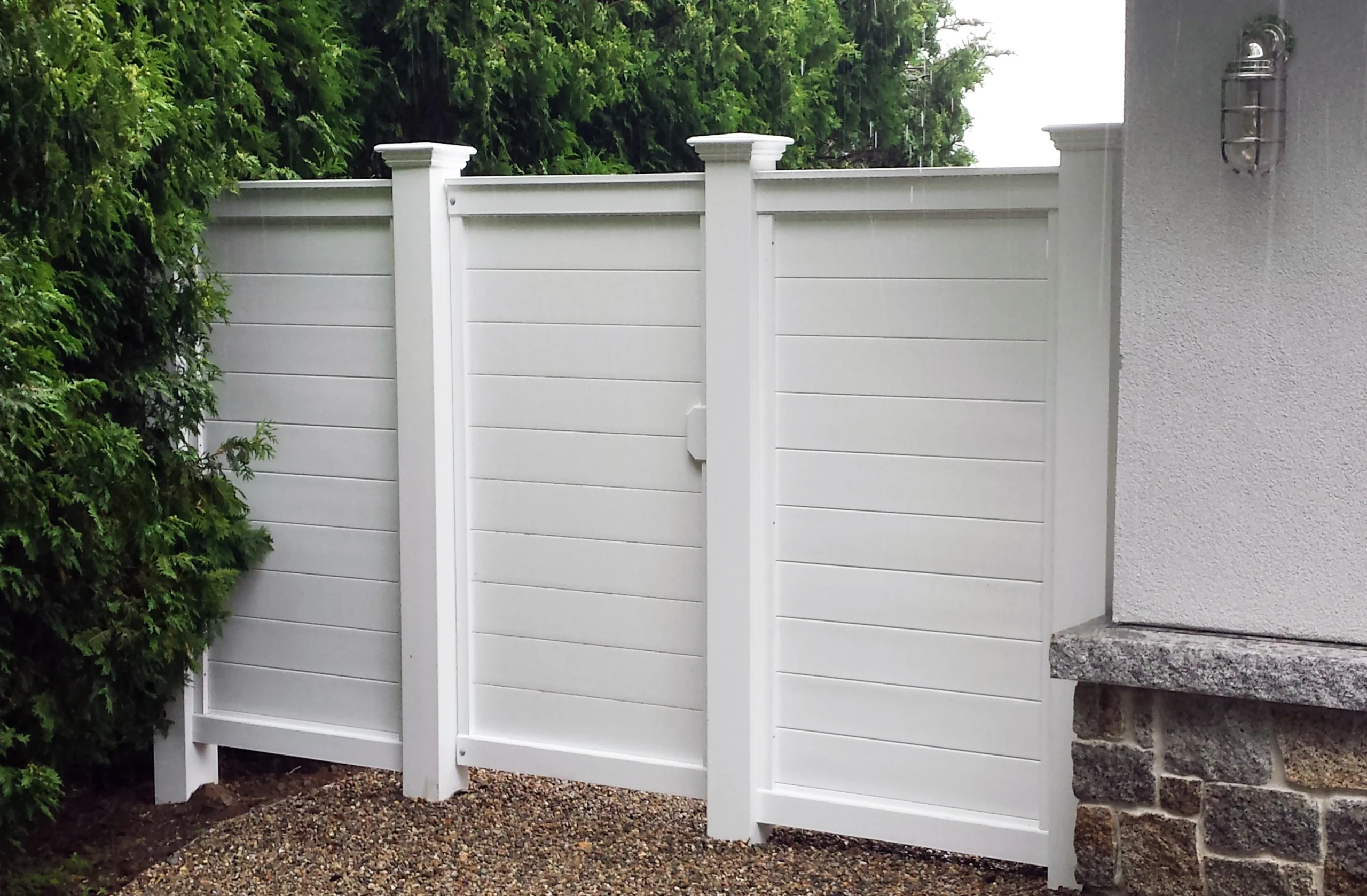 Horizontal Universal Fence | Walpole Outdoors