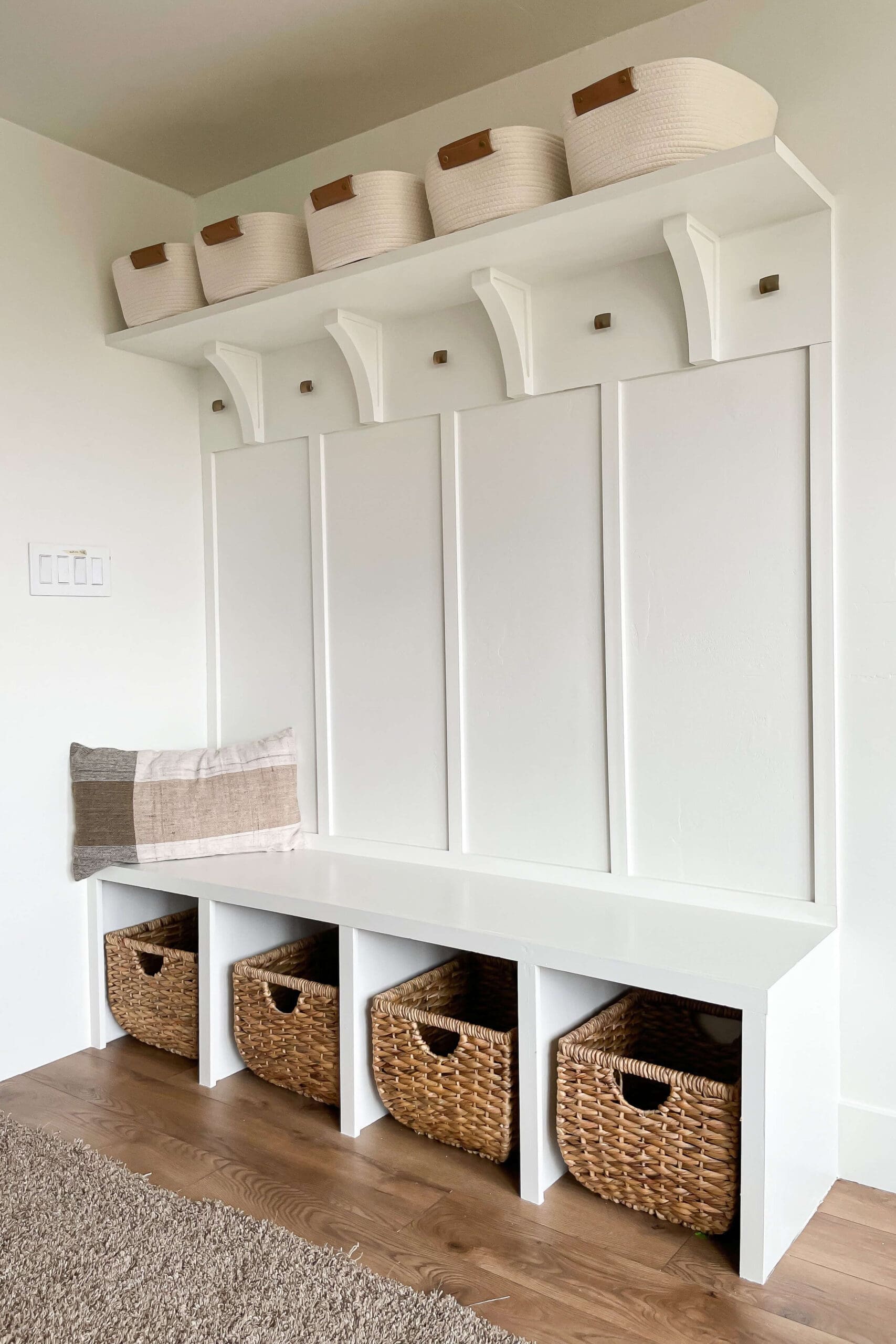 How to Build a Mudroom Storage Bench in One Weekend | Crystel Montenegro Home