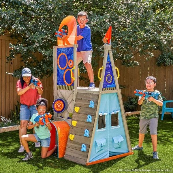 Kids Outdoor Climbing Structure Kids Climbing Space Saving Climbing Frame 11 Best Climbers For Kids And Toddlers The Strategist