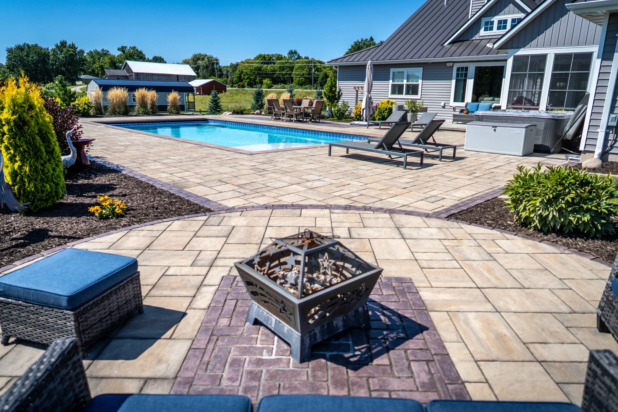 Lounge-Worthy Paver Patio Designs That Shift With the Seasons in Appleton and Greenville, WI | Van Zeeland Nursery & Landscape