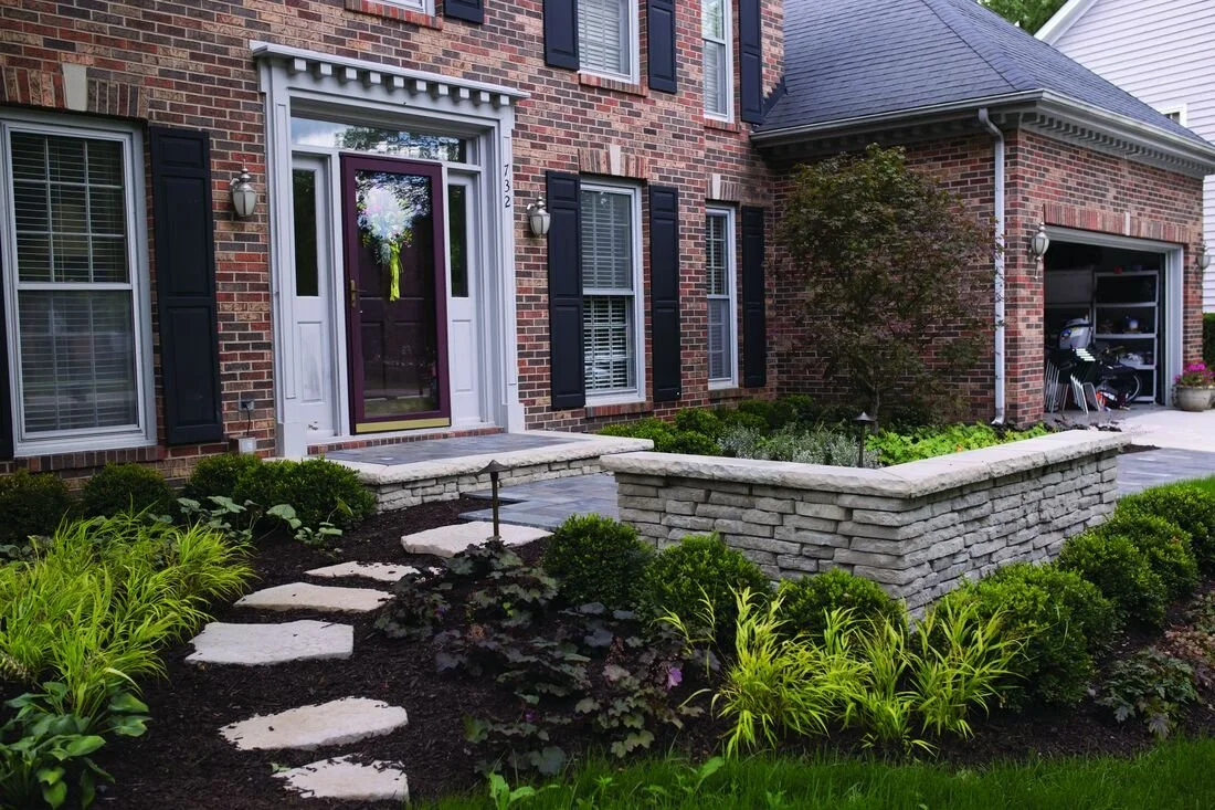 Modern Landscaping Design Ideas to Try in 2020 in Naperville, IL | Montano's Landscaping