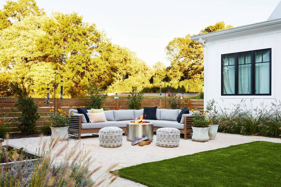 Outdoor Fire Pit Ideas to Upgrade Your Backyard