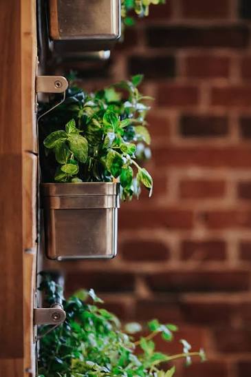 Royalty-Free photo: Fancy interior with a red brick wall | PickPik