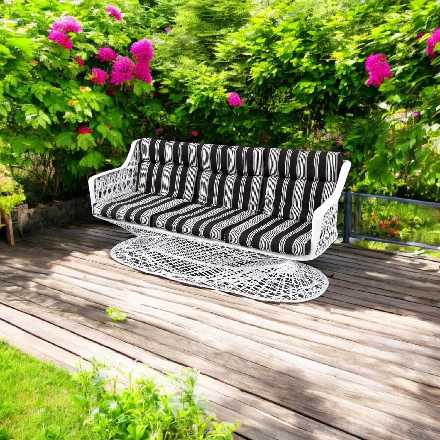 Russell Woodard Spun Fiberglass Vintage Outdoor Loveseat Couch