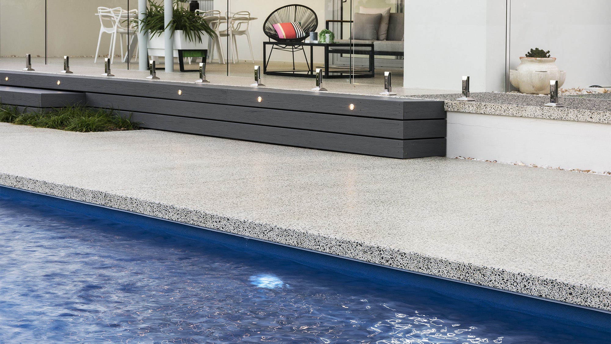 Seamless Concrete Pool Edge | Concrete Contractor Perth