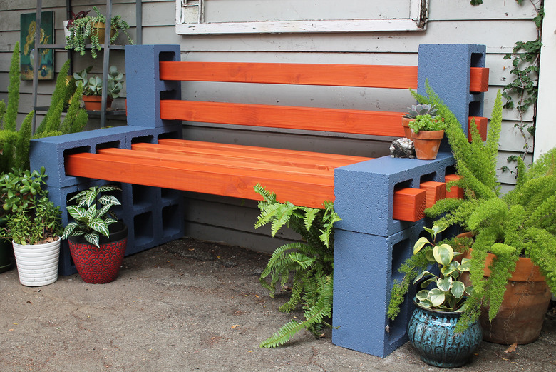 Seating Area Cinder Block Outdoor Seating Modern Outdoor Bench With Concrete Blocks And Wooden Seat In