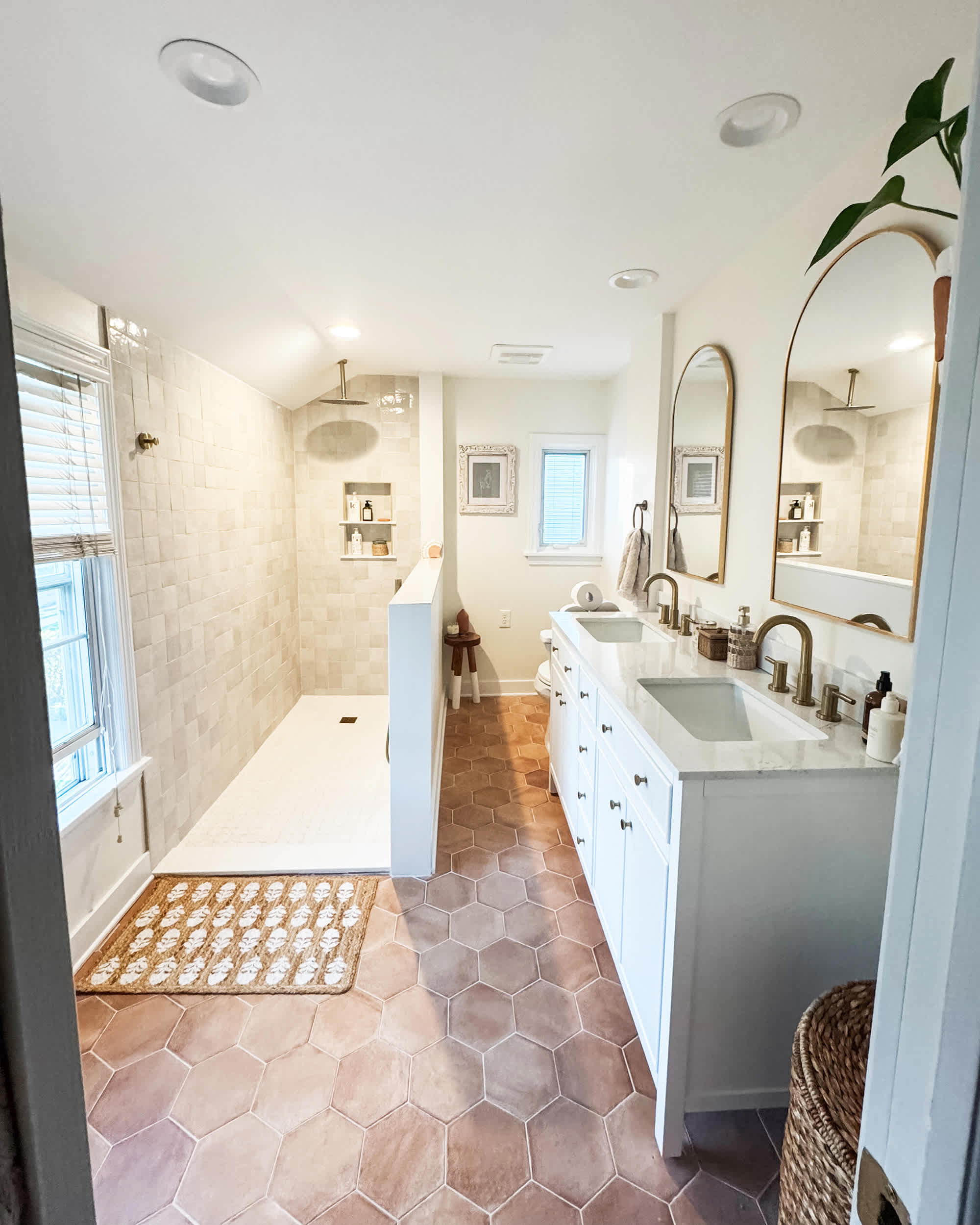 See a “Closed-Off” 1990s Bathroom's Gut Renovation | Apartment Therapy
