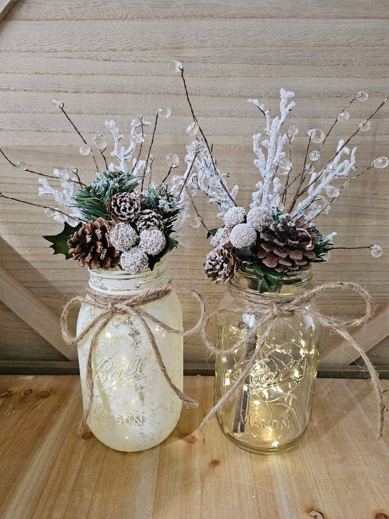 Snowy Winter Wonderland Mason Jar With Fairy Lights – Glassy Gal Decor