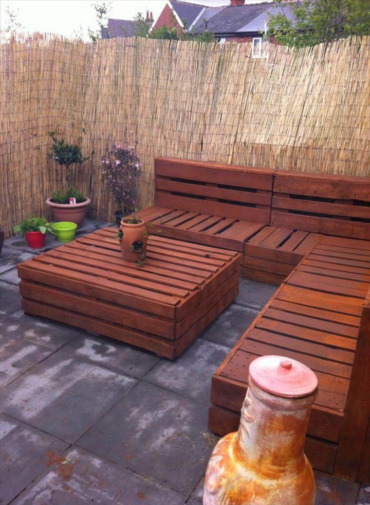 Spectacular Pallet Patio Furniture Ideas - Easy Pallet Ideas