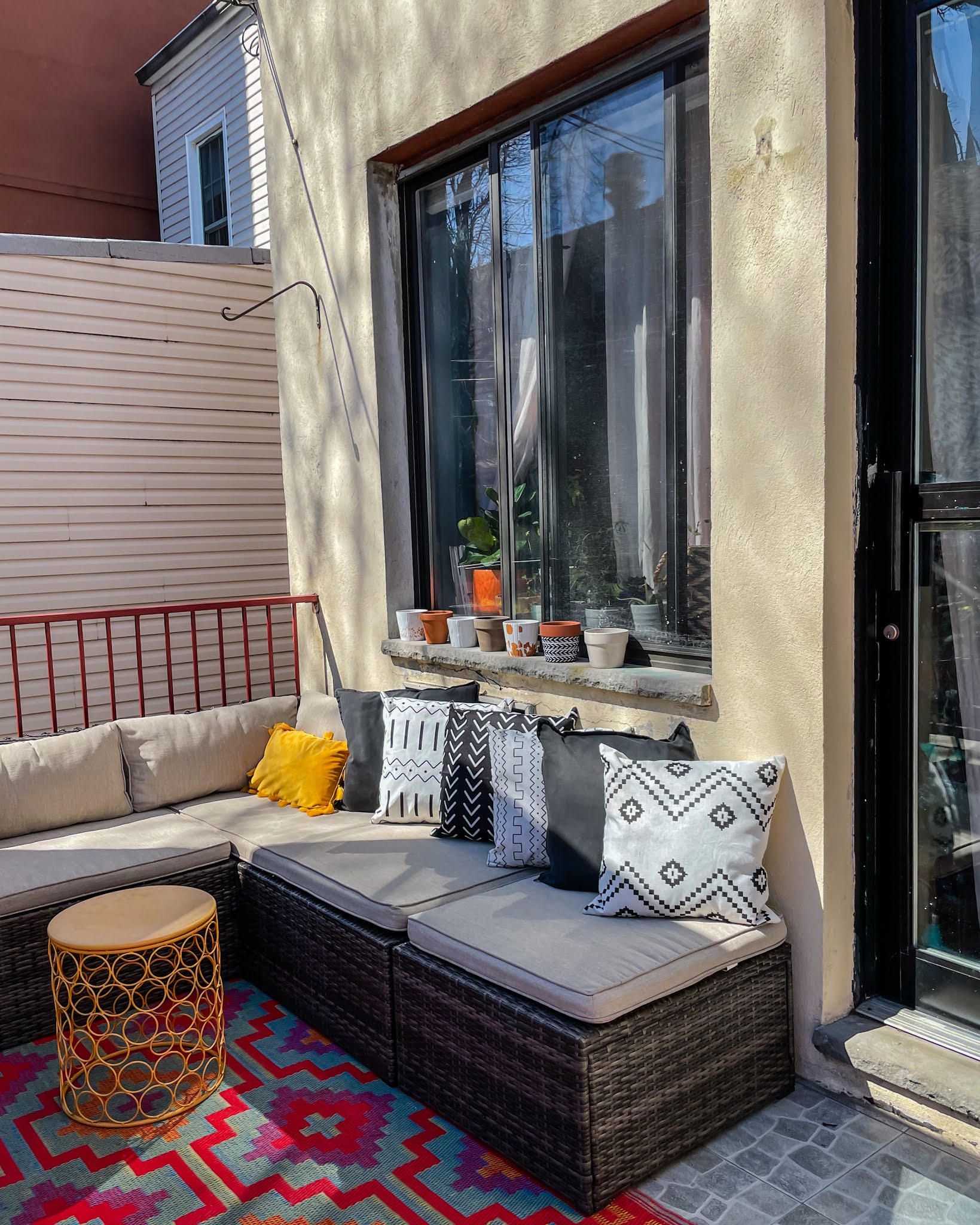 The Affordable & Renter-Friendly Patio Makeover Idea You Can Re-Create At Home This Season - TfDiaries