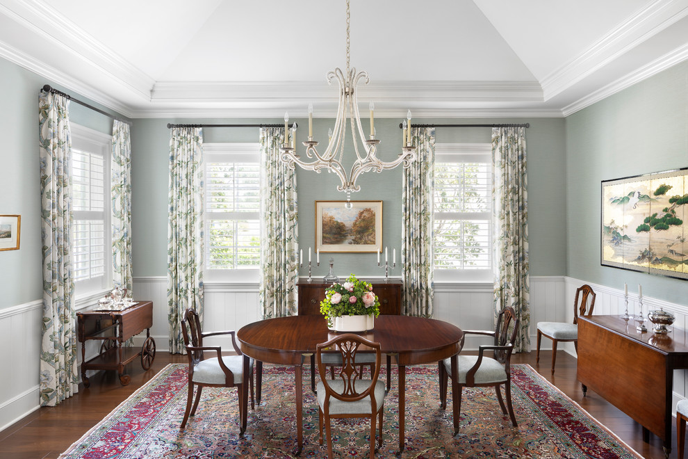 Timeless Accent Dining Room Wainscoting Ideas