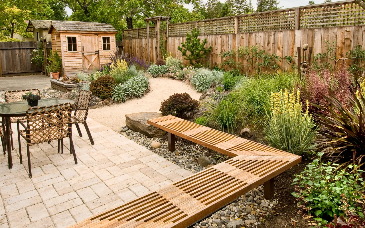 Top Patio Design Ideas For Small Gardens | Cotswold Paving And Landscaping