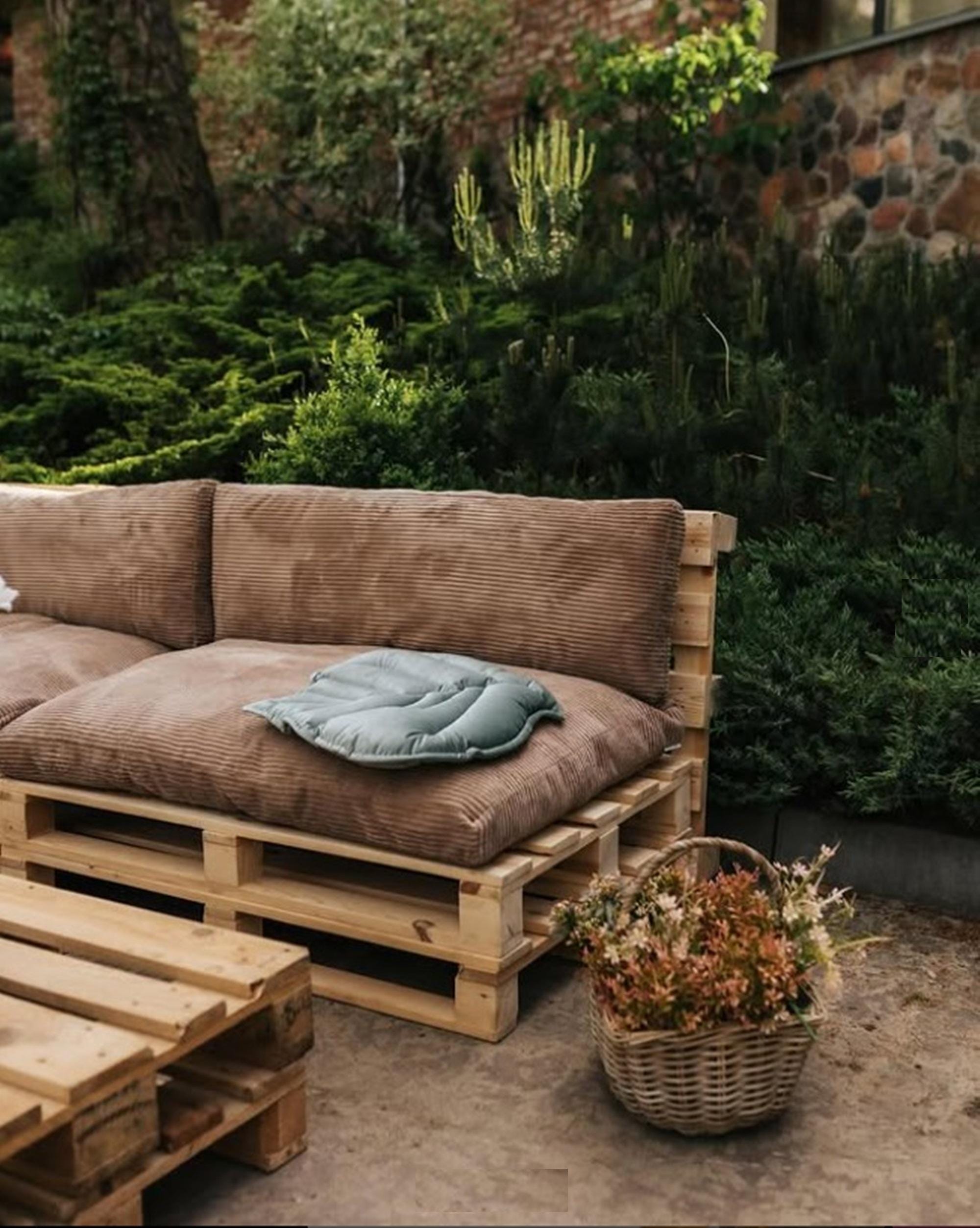 Wooden Pallet Seating Pallet Sofa With Cushions Diy Pallet Pillow For Pallet Sofa Custom Pallet Seat Cushion