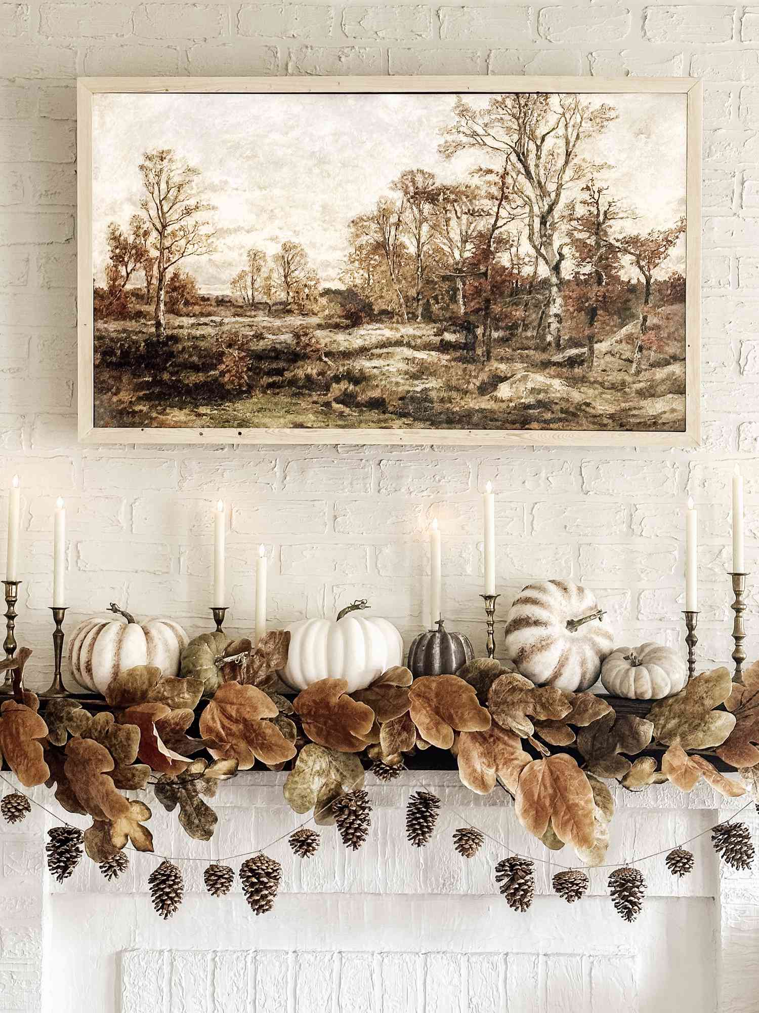 24 Fall Mantel Decorating Ideas for a Cozy, Autumnal Space