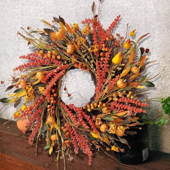 25 Best Fall Wreaths in 2025 | HGTV