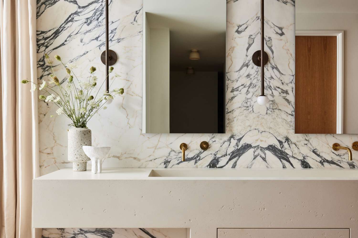 30 Modern Bathroom Ideas for a Relaxing Retreat