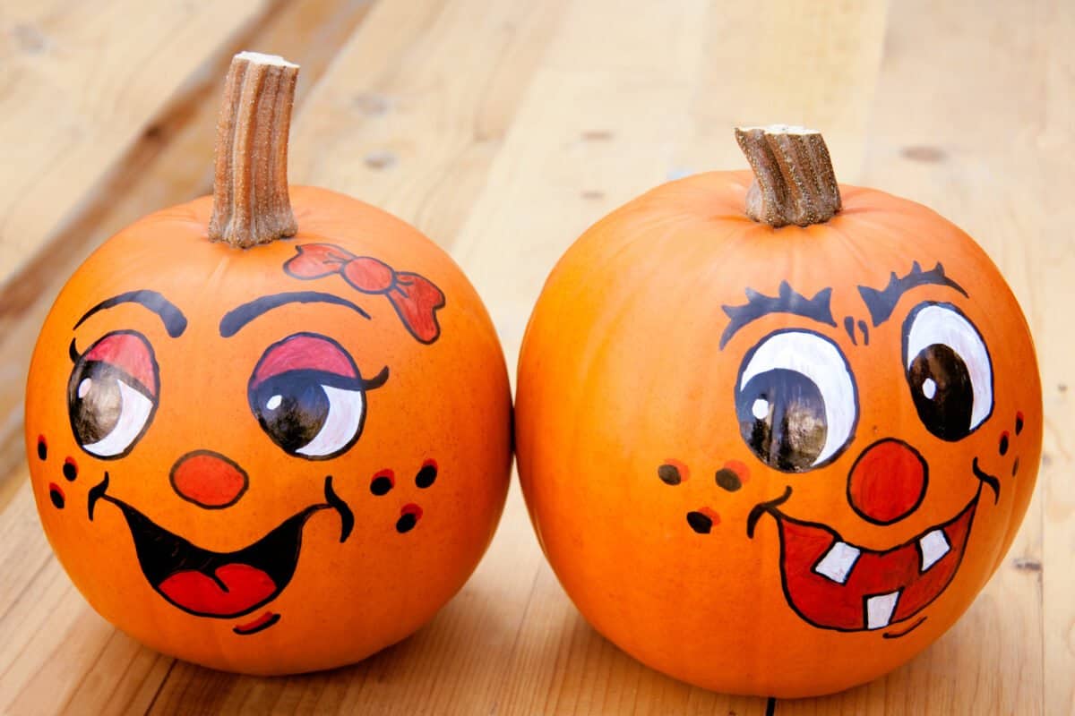 30 No Carve Pumpkin Decorating Ideas for Kids Story - Saving Talents