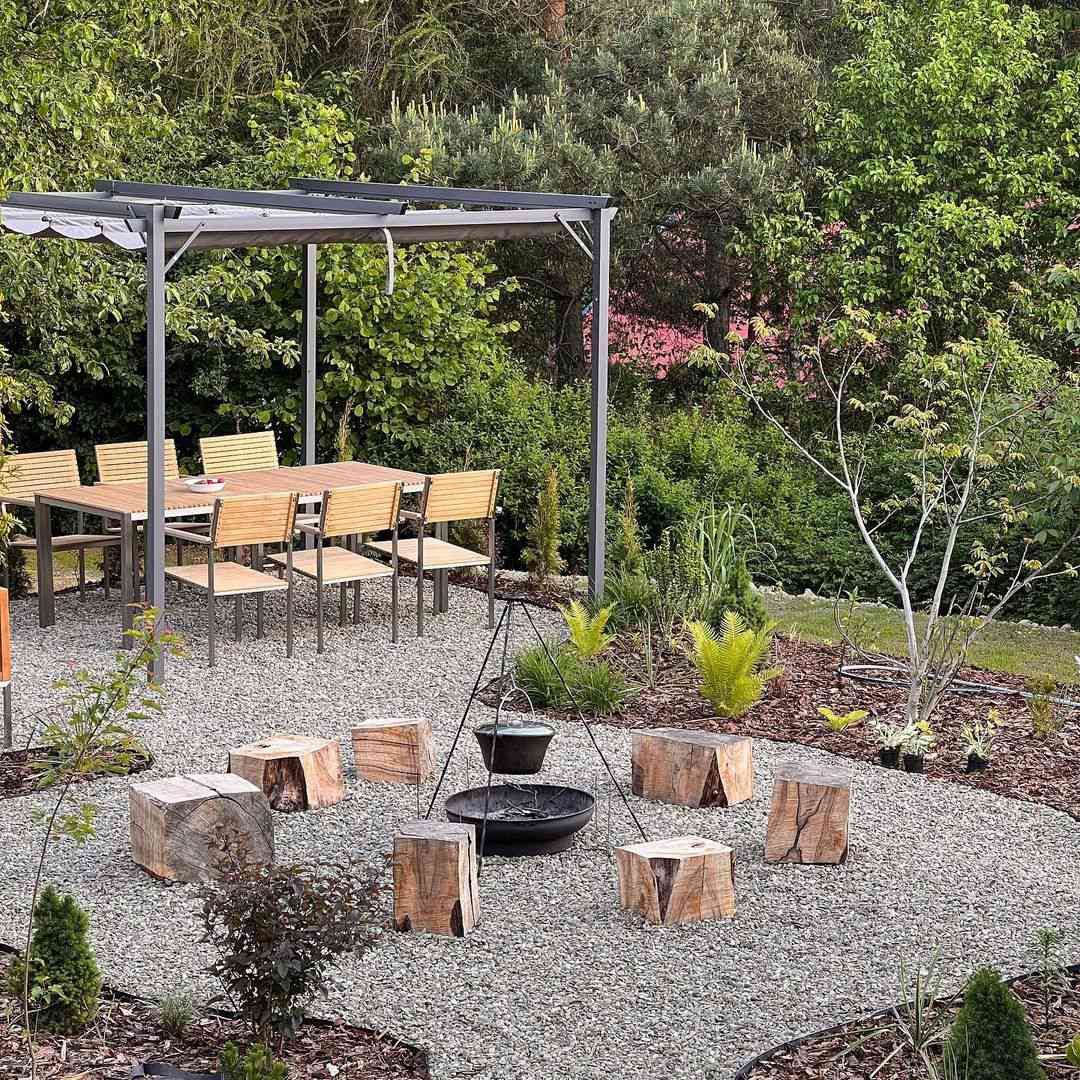 31 Rustic Fire Pit Ideas You Need for Cozy Nights Outdoors