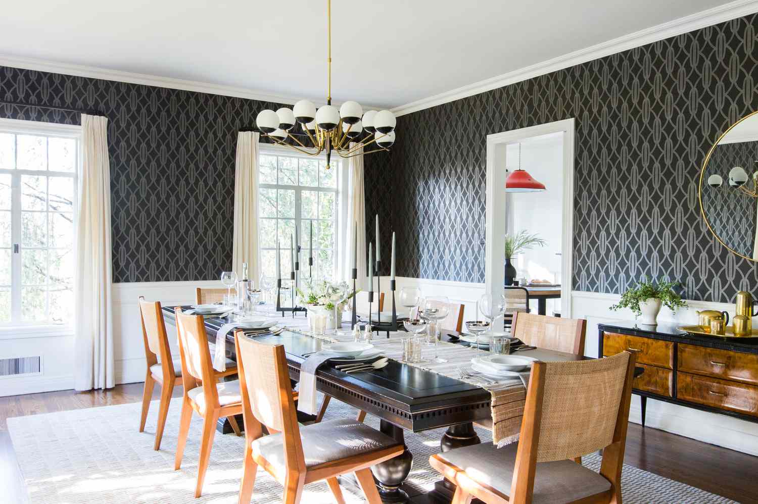 32 Dining Room Wainscoting Ideas to Elevate the Space