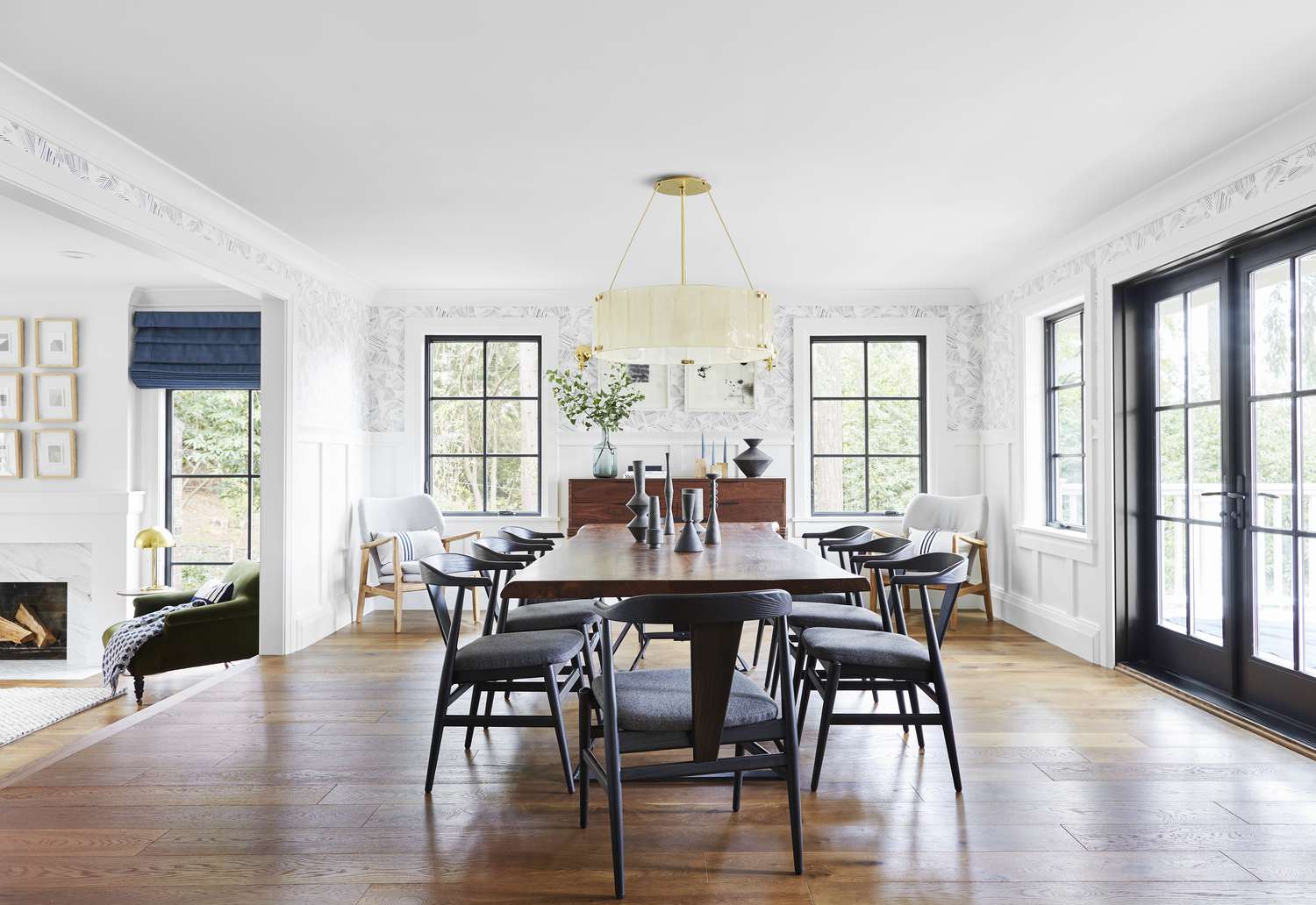 32 Dining Room Wainscoting Ideas to Elevate the Space