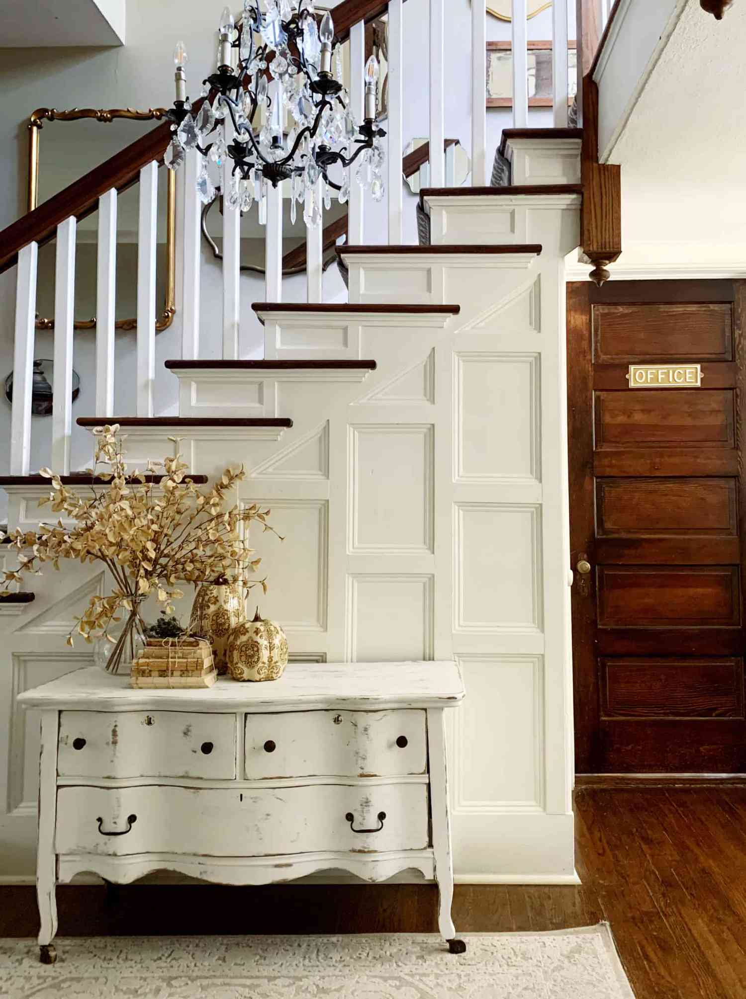 33 Fall Entryway Decor Ideas to Welcome Autumn