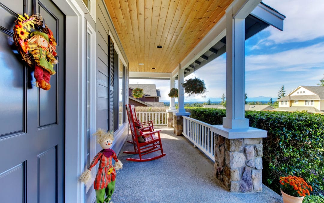 7 Easy and Affordable Ideas for Front Porch Fall Decor