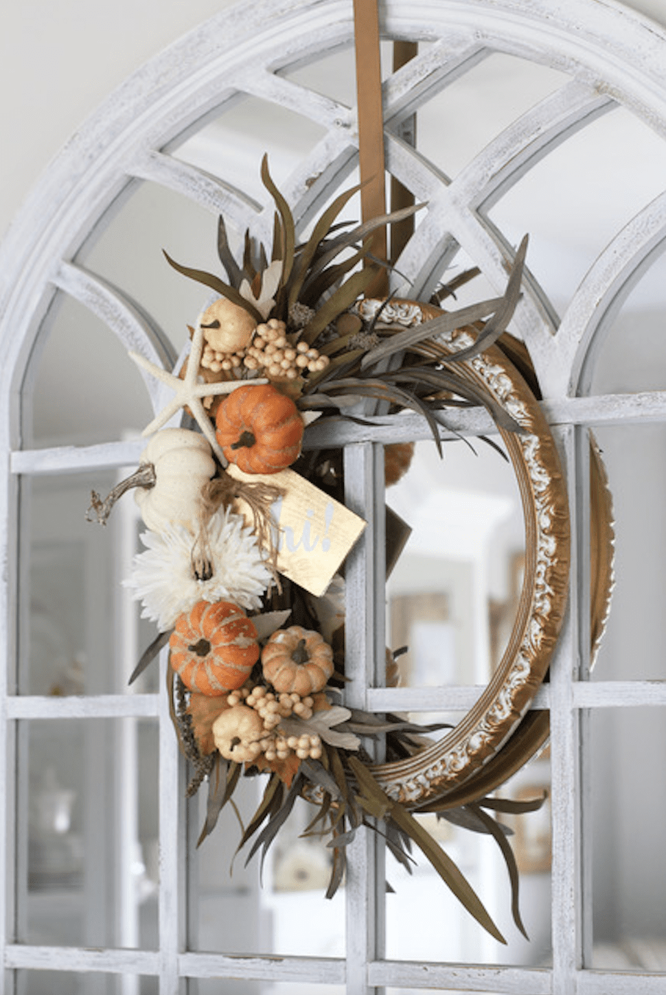 8 Fall Wreath Ideas for Your Front Door, Based on Design Personality Types