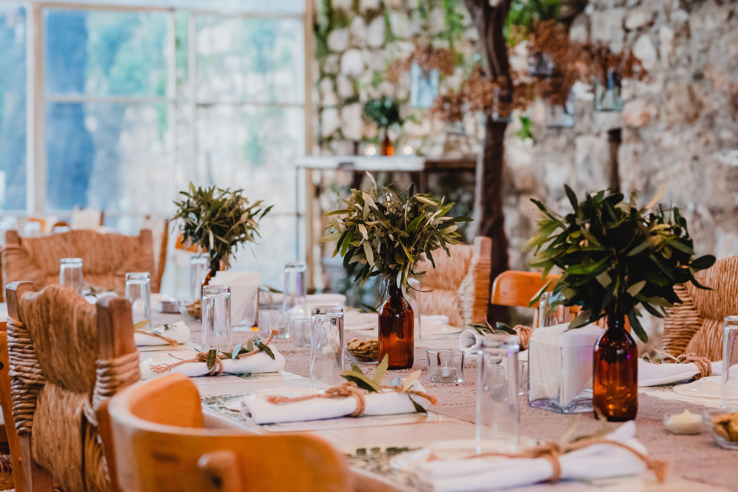 Beautifully arranged dining table with natural decor in Amman, Jordan.