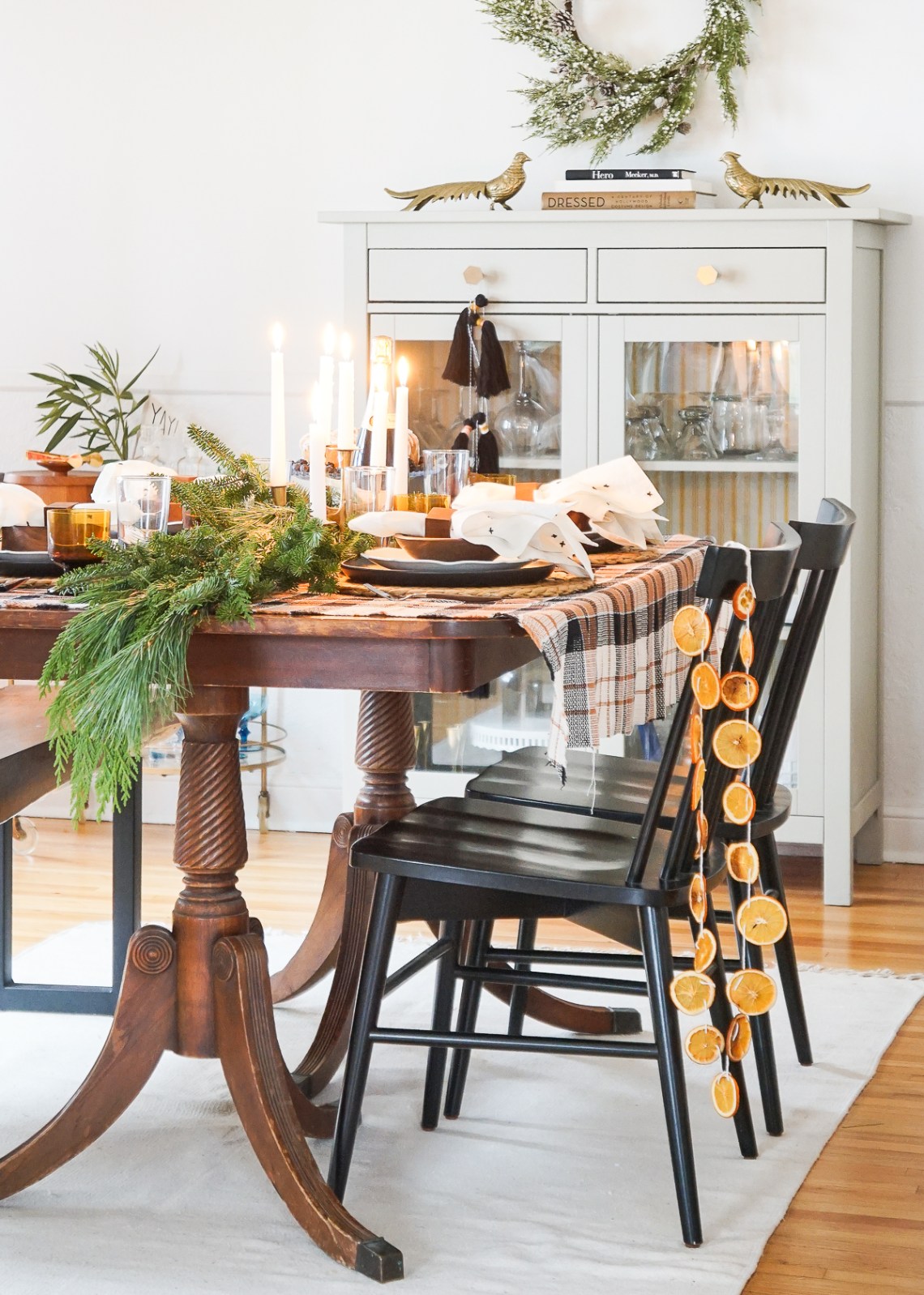 Charming Fall Table Decorations Give The Start To A New Season